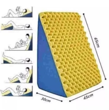 Imagem TRAVESSEIRO TRIANGULAR (TIPO CUNHA) PARA ENCOSTO TERAPEUTICO